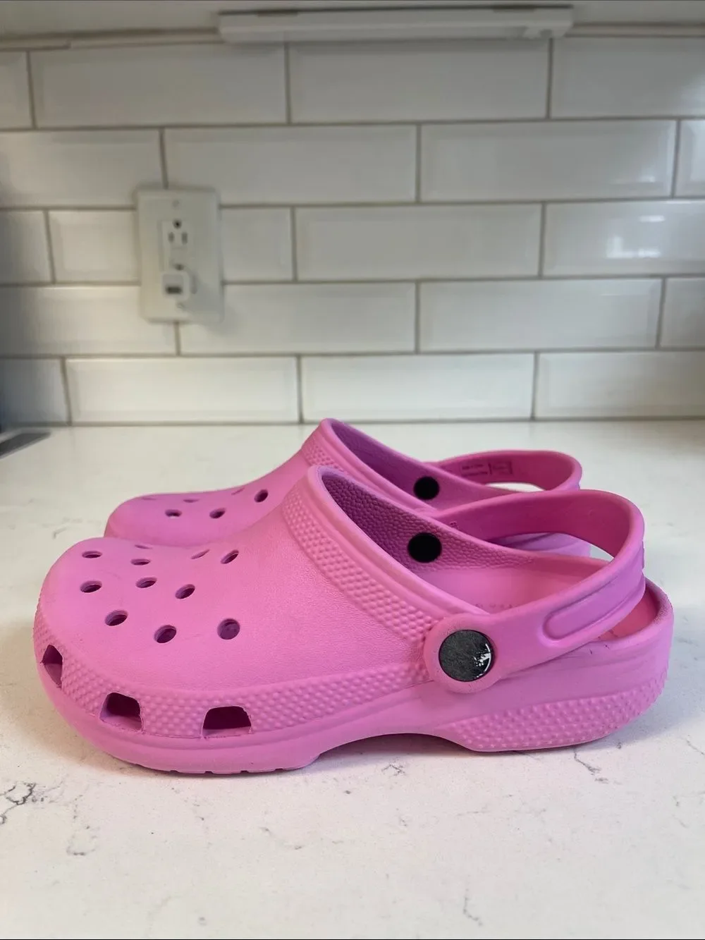 CROCS brand style